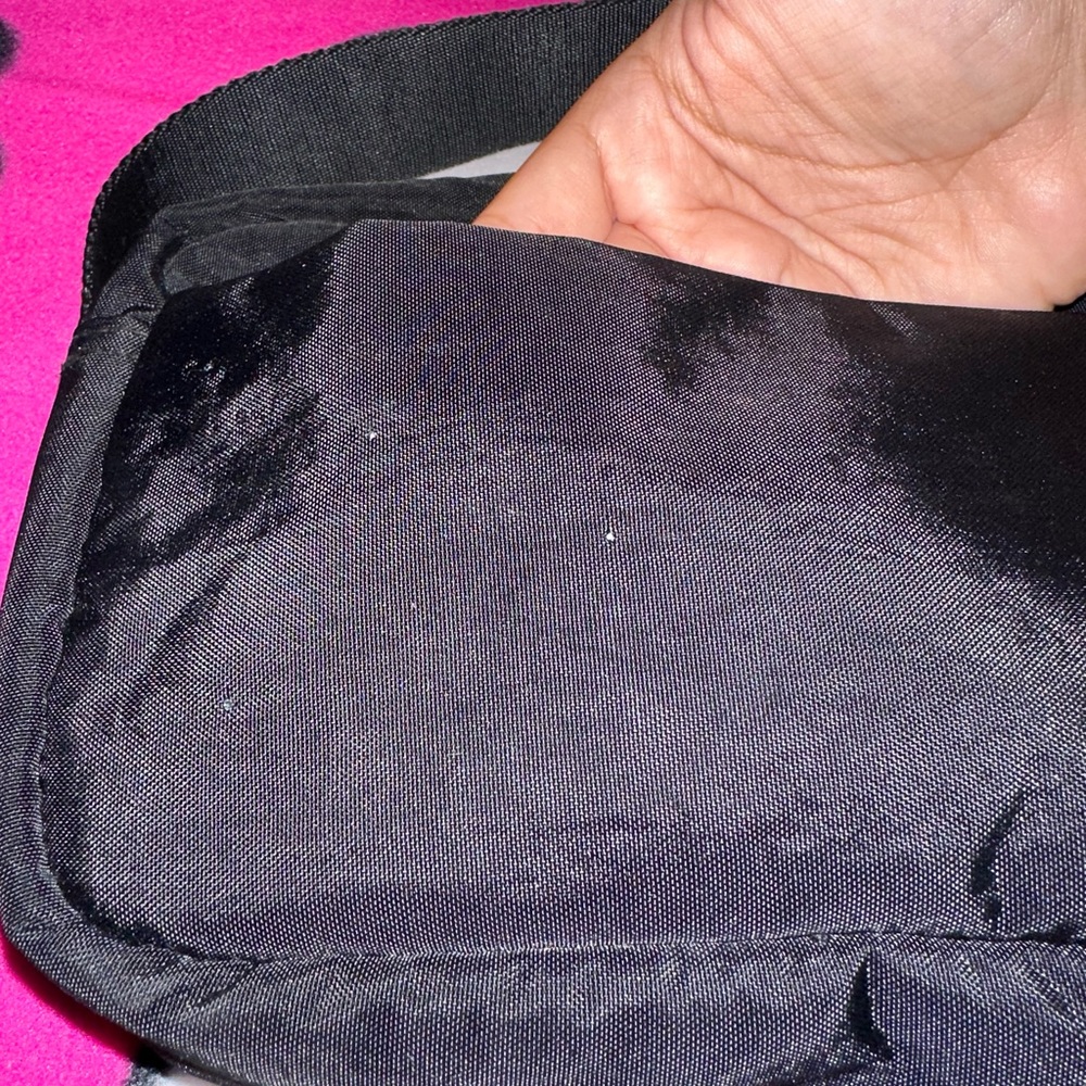 Baggu Camera Crossbody Bag - Picture 2 of 6